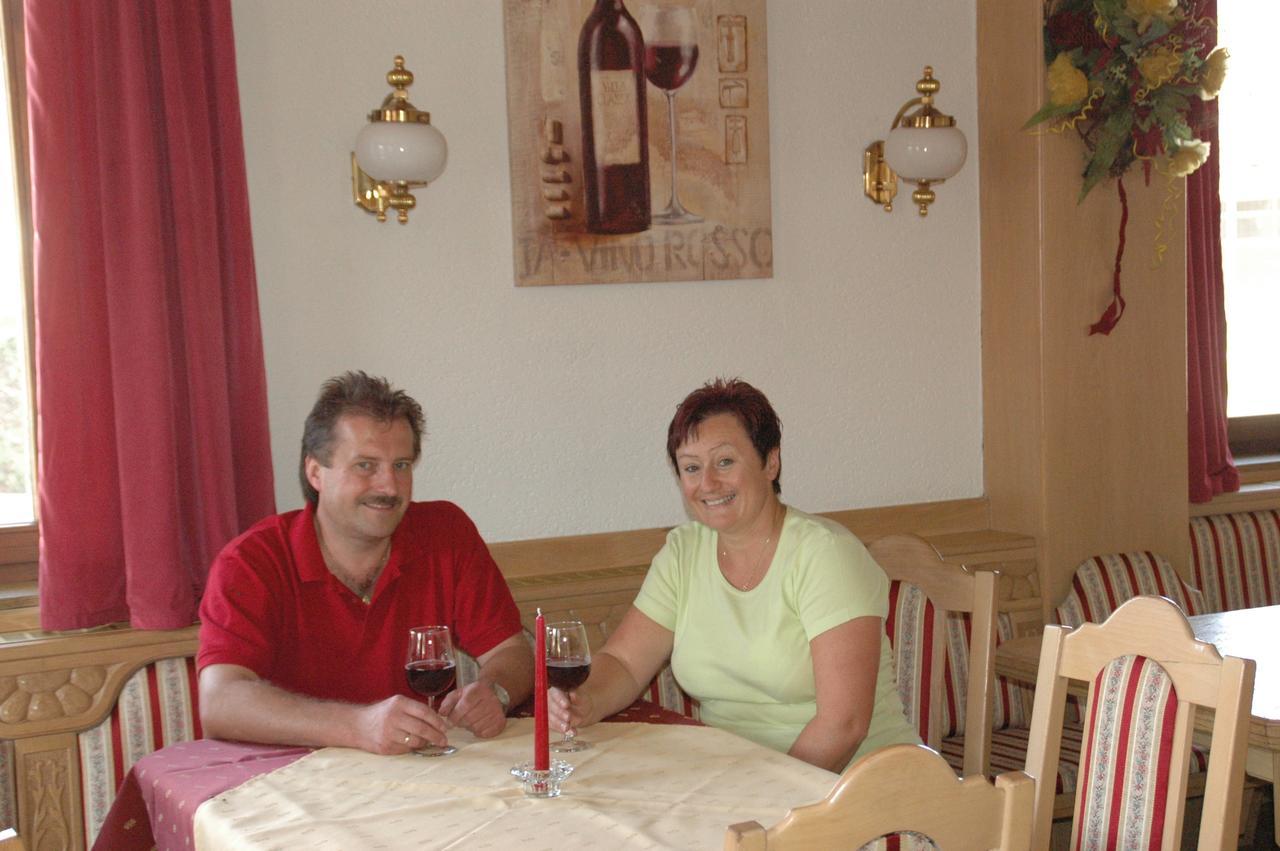 Gasthof Platzschmied Guttaring Bagian luar foto