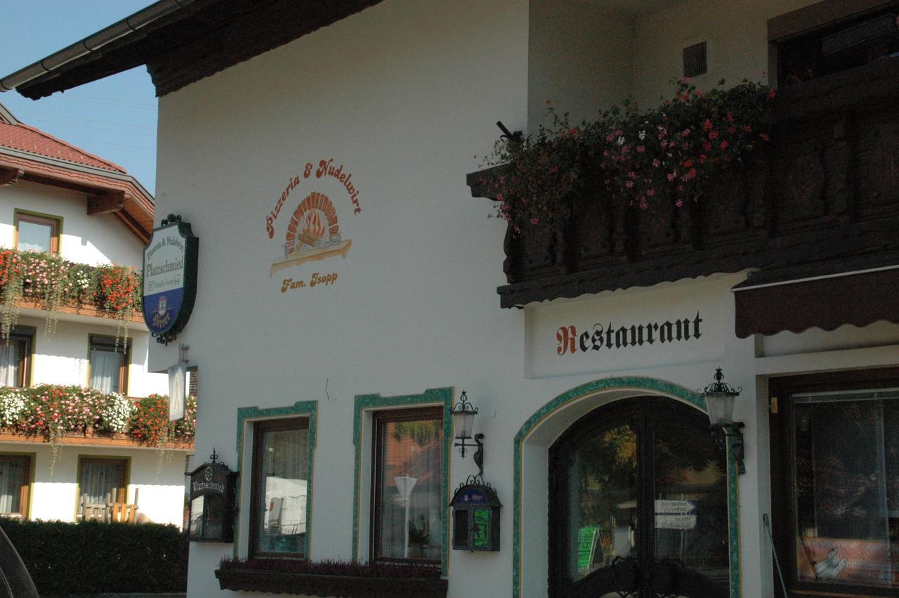 Gasthof Platzschmied Guttaring Bagian luar foto